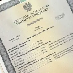 Ile kosztuje odpis świadectwa maturalnego? Sprawdź, zanim zapłacisz