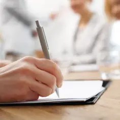 Umowa cywilno prawna co to? Kluczowe informacje i przykłady