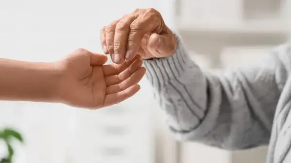 Bon senioralny - Kto otrzyma wsparcie? Poznaj nowe zasady i kryteria